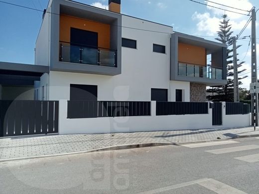 Luxe woning in Seixal, Distrito de Setúbal