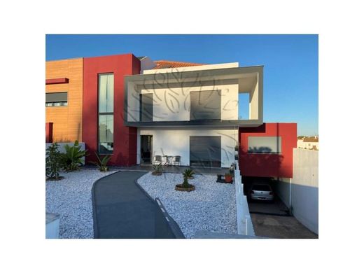 Luxe woning in Moita, Distrito de Setúbal