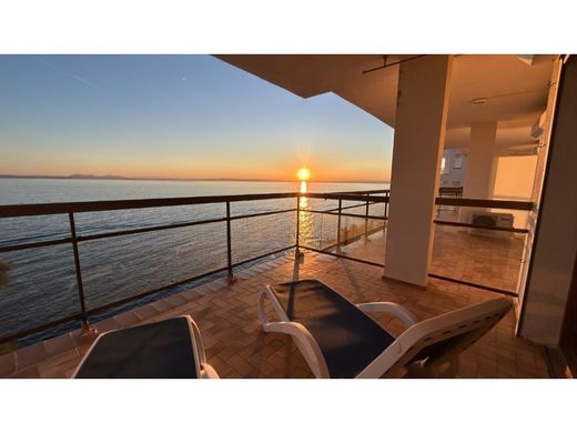 Willa wielorodzinna w Roses, Província de Girona