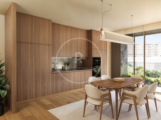 Piso / Apartamento en Matosinhos, Oporto