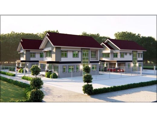 Vrijstaand huis in Sungai Liang, Belait