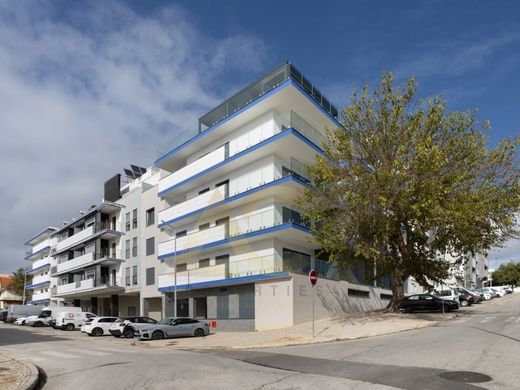Apartamento - Almada, Setúbal