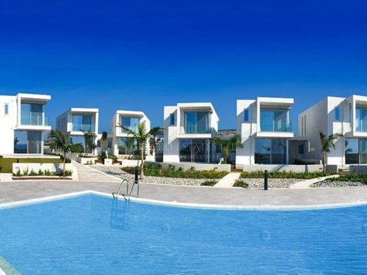 Villa in Coral Bay, Paphos District