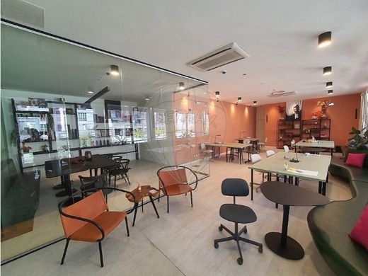 Büro in São Domingos de Benfica, Lisbon