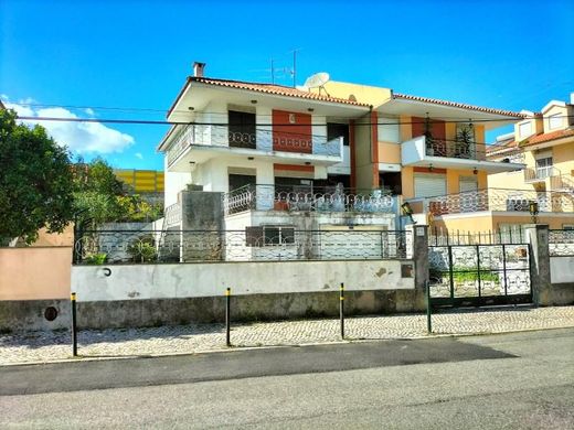 Luxury home in Loures, Lisbon