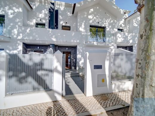 Luxury home in Cascais, Lisbon