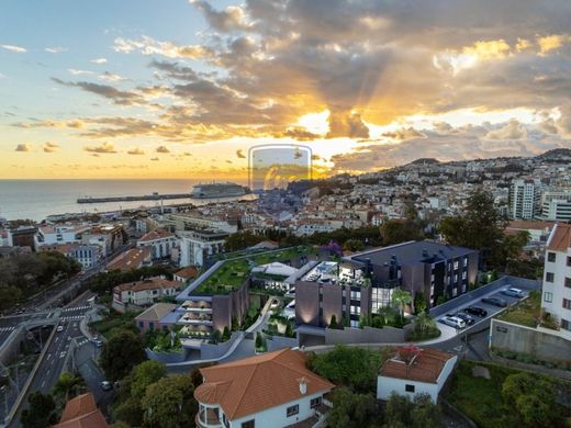 Appartamento a Funchal, Madeira