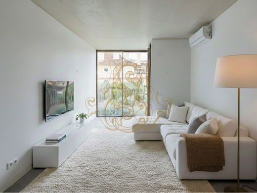 Piso / Apartamento en Alcântara, Almada