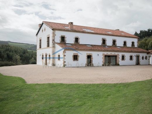 Rural or Farmhouse in Ajo, Province of Cantabria