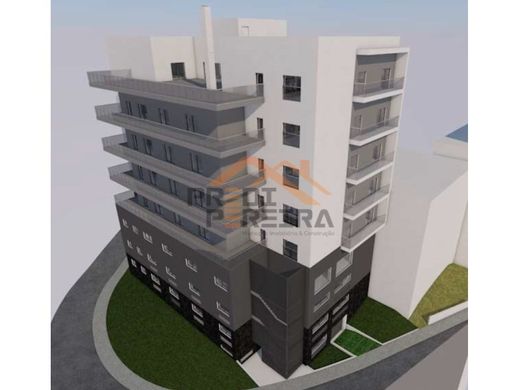 Grundstück in Loures, Lissabon