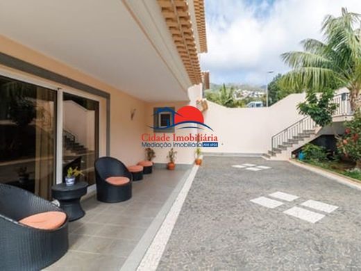 ‏וילה רב-משפחתית ב  Funchal, Madeira