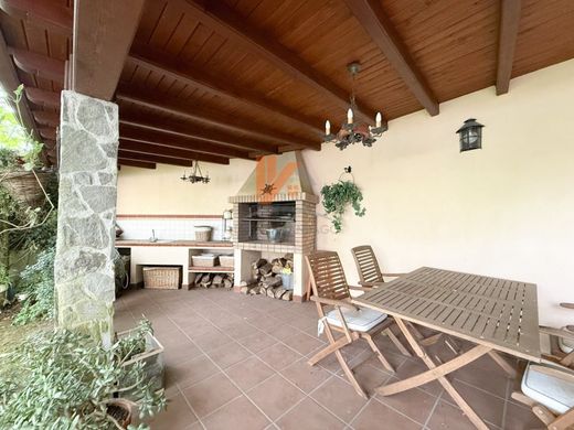 Santiago de Compostela, Provincia da Coruñaの高級住宅