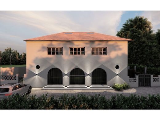 Luxe woning in Olivais, Lisbon