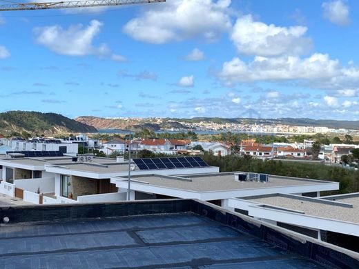 Luxury home in Caldas da Rainha, Distrito de Leiria