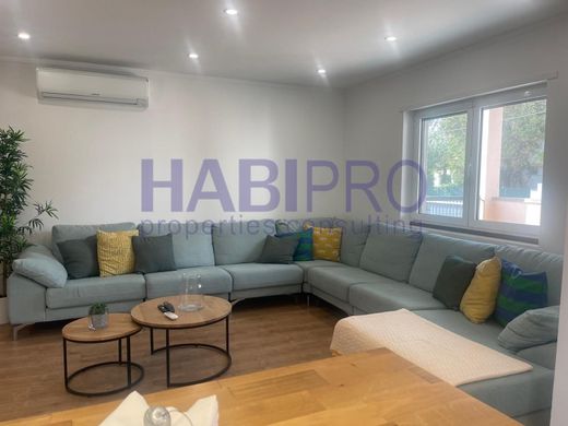 Casa di lusso a Almada, Distrito de Setúbal