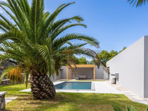 Casa de lujo en Ribeira Grande, Azores