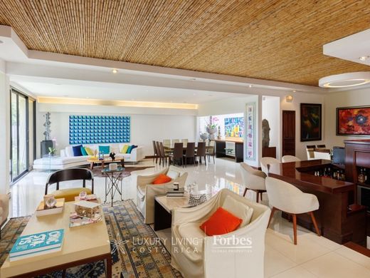 호화 저택 / Escazú, Provincia de San José