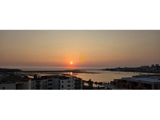 Appartamento a Vila Nova de Gaia, Oporto