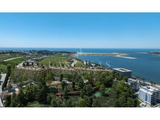 아파트 / 빌라노바드가이아
, Vila Nova de Gaia