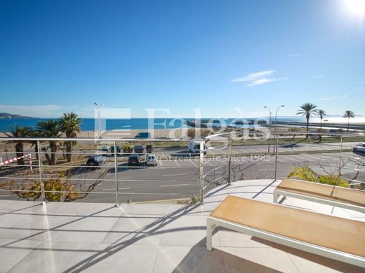 Luxury home in Empuriabrava, Province of Girona