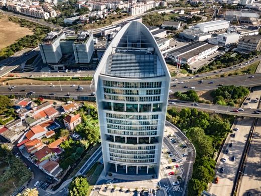 Офис, Oeiras, Distrito de Lisboa