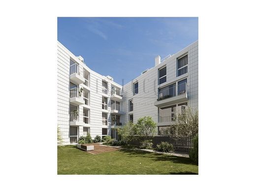 Appartement à Alcântara, Almada