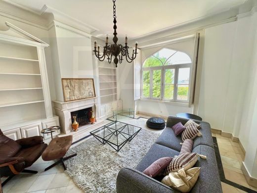 Apartment / Etagenwohnung in Cascais, Lissabon