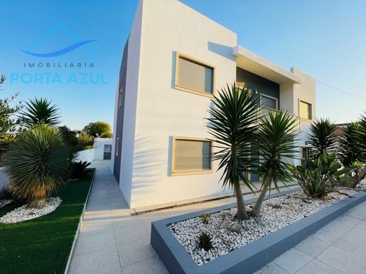 Luxus-Haus in São Martinho do Porto, Alcobaça