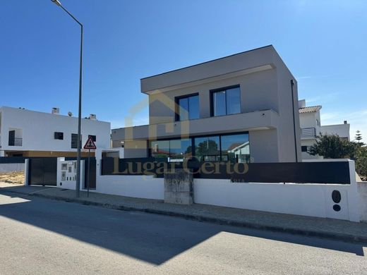 منزل ﻓﻲ Sesimbra, Distrito de Setúbal