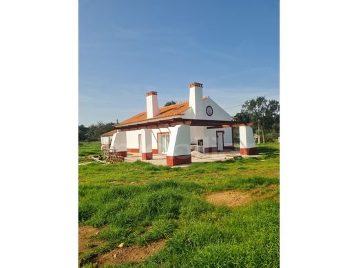 Maison individuelle à Santiago do Cacém, Distrito de Setúbal