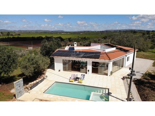 Частный Дом, Silves, Distrito de Faro