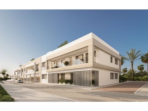 Apartment / Etagenwohnung in Marbella, Málaga