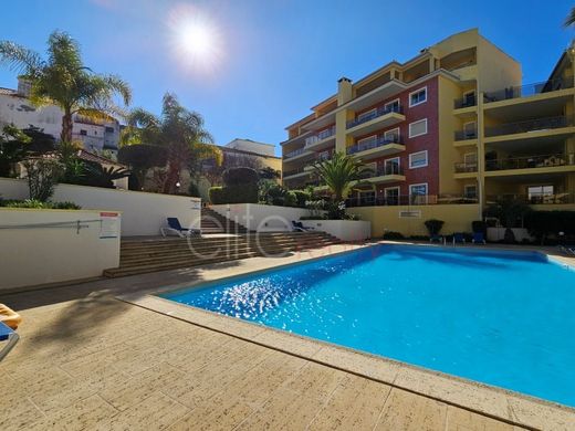 Apartment / Etagenwohnung in Lagos, Distrito de Faro