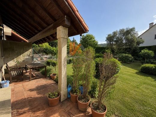 Semidetached House in Santiago de Compostela, Provincia da Coruña