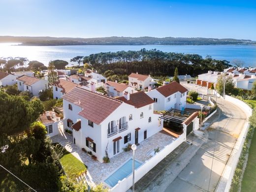 Caldas da Rainha, Distrito de Leiriaの高級住宅