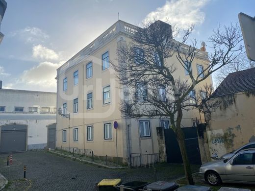 Residential complexes in Misericórdia, Lisbon