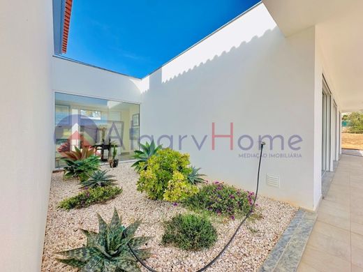 Luxury home in Lagoa, Distrito de Faro