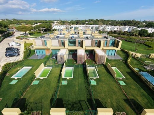 Villa Plurifamiliare a Loulé, Distrito de Faro