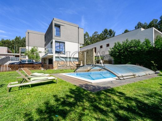 Luxe woning in Valongo, Distrito do Porto