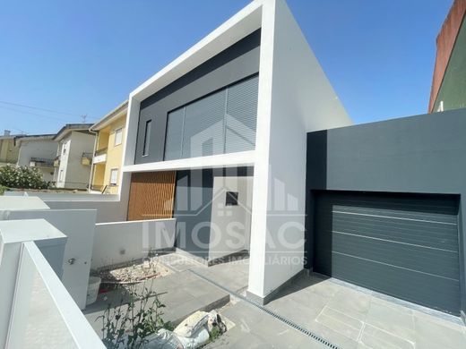 Luxury home in Loures, Lisbon