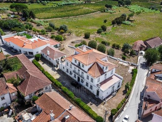 Detached House in Anadia, Aveiro