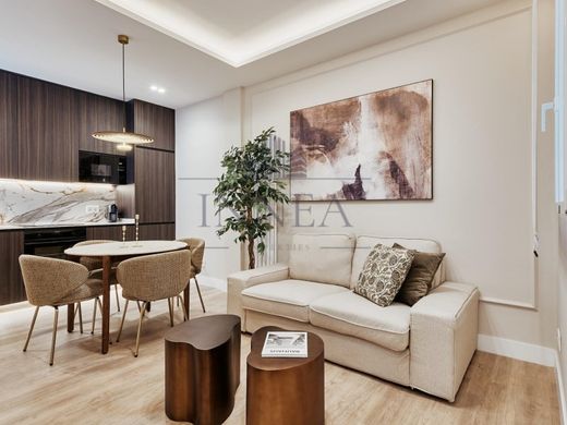 Apartment / Etagenwohnung in Madrid, Provinz Madrid