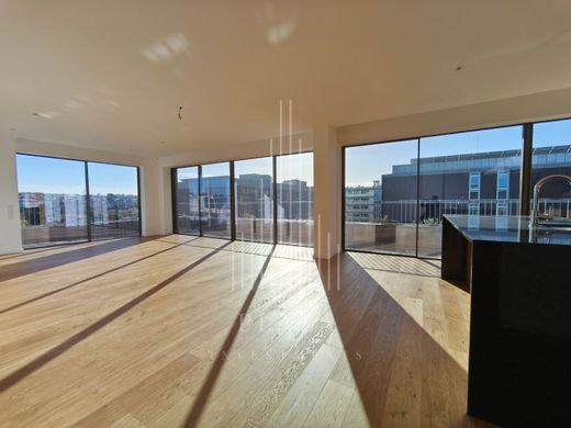 Apartment / Etagenwohnung in Matosinhos, Distrito do Porto