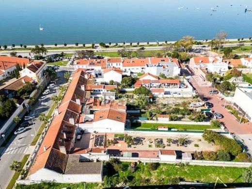 Mansão / Palacete - Alcochete, Setúbal