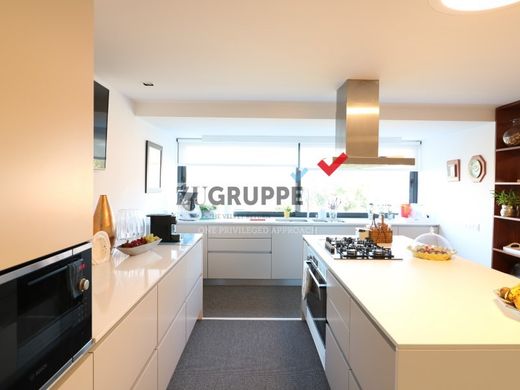 Detached House in Oliveira do Bairro, Aveiro