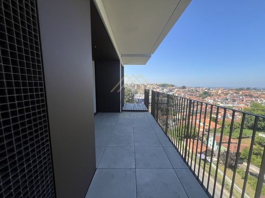 Appartement in Vila Nova de Gaia, Distrito do Porto