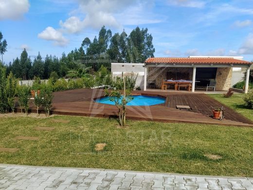 Villa in Caldas da Rainha, Distrito de Leiria