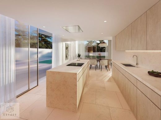 Luxury home in Cascais, Lisbon