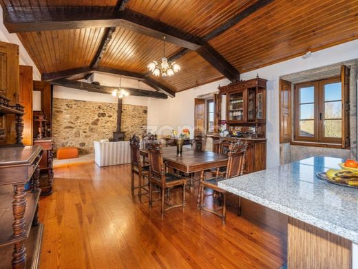 豪宅  Santa Maria da Feira, Distrito de Aveiro