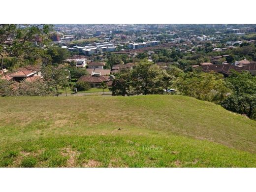 Terreno a Escazú, Provincia de San José